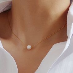 18 K Gold Fresh Water Pearl Necklace Brand New Flat Necklace, Multi Layer Necklace Beads, Layered Coin Necklace, Opalite Necklace, Fresh Water Pearl Necklace, Mother's Day Jewelry, Vintage Style Christmas, Water Pearl Necklace, Large Pendant Necklace