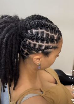 Short Locs Updo Styles, Loc Styles Ponytail, Loc Retwist Styles For Women, Half Up Half Down Loc Styles, Short Dreadlocks, Styles Ponytail, Dreadlocks Styles