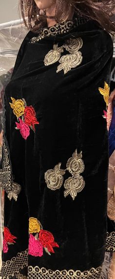 Mesmerizing shawl for any wedding or formal occasion. Fully floral embroidered velvet shawl with borders. Velvet Embroidered Shawls, Elegant Floral Embroidered Evening Saree, Elegant Floral Embroidered Saree For Evening, Elegant Evening Saree With Floral Embroidery, Evening Saree With Floral Embroidery, Traditional Embroidered Dupatta For Evening, Elegant Black Shawl With Zari Work, Formal Festive Embroidered Shawl, Black Velvet Festive Dupatta