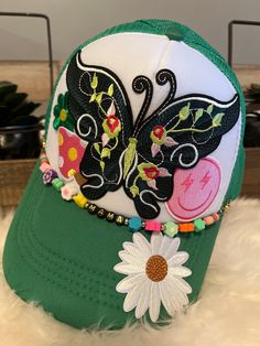 Custom Trucker Hat, Trucker Hat - Kelly Green, Butterfly, Mama Hat Chain, Women Trucker Hat Hat Chain, Mama Hat, Women Trucker, Hats Baseball, Chain Women, Hat Ideas, Green Butterfly