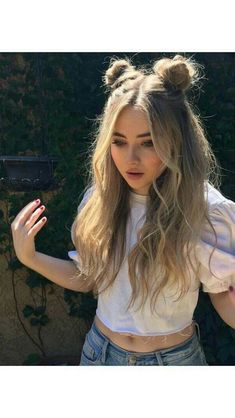 Cowgirl Hair, Blonde Bob Wig, Violet Hair, School Hair, Back To School Hairstyles, Penteado Cabelo Curto, Blonde Bobs, Christmas Outfits, Trending Hairstyles