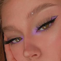 Makeup History, Mekap Mata, Makeup Tip, Makeup 101, Smink Inspiration, Eye Makeup Designs, Makijaż Smokey Eye, Edgy Makeup, Makeup Eye Looks