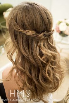 Hairstyle Bridesmaid, Easy Wedding Guest Hairstyles, Guest Hair, Curly Wedding Hair, Simple Wedding Hairstyles, Wedding Guest Hairstyles, Prom Hairstyles For Long Hair, Hairstyles Wedding, Flower Girl Hairstyles