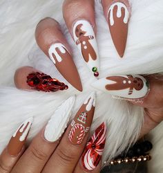 Gingerbread Nail Art, Gingerbread Makeup, Gingerbread Nails, Themed Nail Art, Nail 2023, Xmas Nail Art