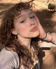 Wavy Hair 2b, Brown Curls, Shave My Head, Eyes Lips Face, Curly Hair With Bangs, Pinterest Girls, Hairstyles Haircuts, Wavy Hair, Cut And Color