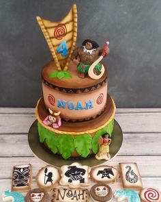 there is a cake that has been decorated with musical instruments