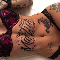 One Piece Tattoos, Pieces Tattoo, Hand Tattoos For Women, Dope Tattoos For Women, Pretty Tattoos For Women, Tatuaje A Color, Stomach Tattoos, Bad Tattoos, Elegant Tattoos