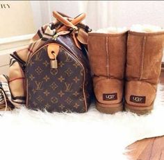 Vuitton Bag Outfit, New Louis Vuitton Handbags, Cheap Ugg Boots Outlet, Vuitton Outfit, Ugg Boots Outfit, Ugg Boots Outlets