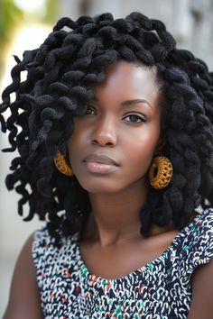 Make a fiery style statement when you add red hair to crochet braids! Discover incredible ombre, solid color and peekaboo looks heating up 2024. 👆 Click for more ideas！ Braids Hairstyles Videos, Chocolate Butterfly, Two Strand Twist Hairstyles, Chocolate Girl, Crochet Hairstyles, Embrace Natural Beauty, Prosecco Cocktails, Hair Oils