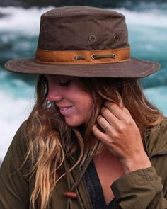 Waterproof Flat Brim Hat For Travel, Outdoor Fedora Hat, Safari Hat With Short Brim For Outdoor, Upf 50+ Fedora For Outdoor Activities, Casual Wide Brim Sun Hat For Adventure, Casual Waterproof Hats For Travel, Safari Style Flat Brim Hat For Outdoor, Casual Waterproof Travel Hat, Safari Style Hat With Short Brim For Outdoor