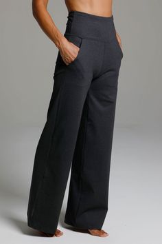 High Waist Wide Leg Pant - Charcoal Grey | KiraGrace Comfortable Dress Pants, Yoga Pants Outfit, Wide Leg Pant, Pantalon Large, Mode Inspo, Work Wardrobe