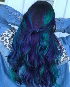 Hair Color For Deep Winter, Peacock Hair Color, Deep Sea Mermaid, Blue Green Hair, Girl Hair Dos, Short Ombre Hair