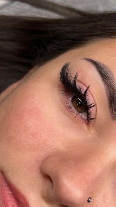 Wispy Volume, Lash Extentions, Cat Eye Lash