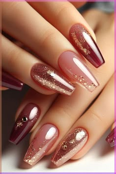 #NailTrends#NailGoals#SummerNails#TrendingNow Classic Red Nails, August Nails, Elegant Nail Art, Christmas Nails Easy, Nail Swag, Red Nail, Fall Nail Art, Short Nail Designs, Elegant Nails