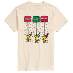 Peanuts - Woodstock Merry And Bright - Men's Short Sleeve Graphic T-Shirt Woodstock Bird, Peanuts Christmas Tree, Peanuts Woodstock, Snoopy Halloween, Peanuts Snoopy Woodstock, Charlie Brown Snoopy, Peanuts Christmas, Christmas Hearts, Things To Do When Bored