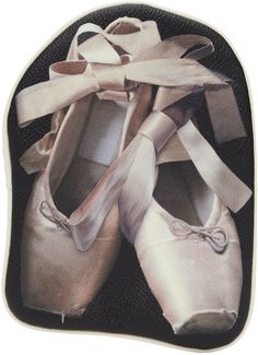 Undercover Clothing, White Ballet Flats, Pouch Bags, Flat Pouch, Fashion Sites, Point Shoes, It Girl, Ballet Flat, Perfect Bag