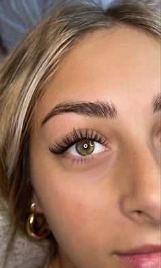 Natural Eye Lash Extensions Styles, Wet And Wispy Lash Extensions, Light Wispy Eyelash Extensions, Light Hybrid Lash Extensions, Natural Hybrid Lash Extensions, Mexico Lookbook, Hybrid Doll Eye Lash Extensions, Hybrid Lash Map, Wispy Lash Extensions Styles