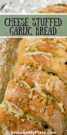 this cheesy garlic bread is so good it's easy to make and looks delicious