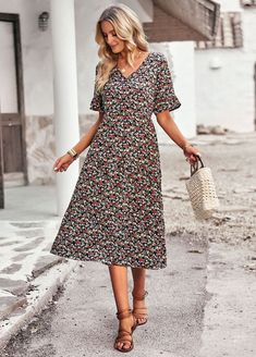 F00161635-204 Black Holiday Dress, Saint John, Flounce Sleeve, Vacation Dresses, Midi Dress With Sleeves, Tiered Dress, Floral Midi Dress, Printed Mini Dress, Elegant Dress