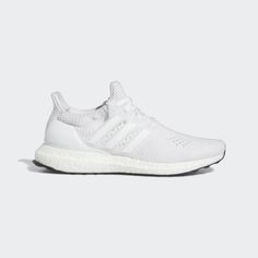 Cute Running Shoes, Adidas Tennis Shoes, Adidas Primeknit, Baskets Adidas, Adidas Shoes Women, Adidas Boost, Adidas Running Shoes, Adidas Ultraboost, Everyday Shoes