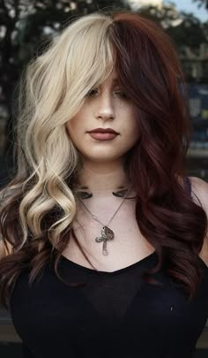 Blonde Hair Color Block, Color Block Hair Ideas, Hair Blonde And Brown, Multi Tone Hair, Multi Tone Hair Color, Color Blocking Hair, Country Girl Hair, Edgy Hair Color, Color Block Hair