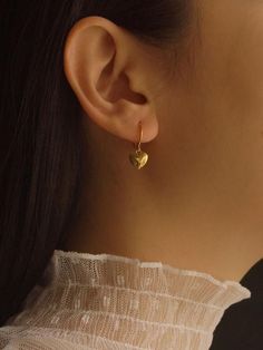 Gabi The Label, Heart Huggies, Small Earrings Gold, Simple Gold Earrings, Gold Earrings Models, Modern Gold Jewelry, Cherry Earrings, Cherry Fruit, Gold Jewelry Stores