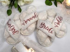 🌹Our open-toe design Slippers have fluffy fabric and warm soft. These personalized Slippers will be gorgeous gift for the Bride to Be, Bridesmaids, Mother of the Bride, Bachelorette Party, Bridal Shower or Honeymoon. They are perfect for Christmas and Birthday Gifts or as a Gift for any occasion! 🌹 🌹SIZES: XS: US 6-7 - length: 24cm /9.45" S: US 7-8 - length: 25cm /9.84" M: US 8-9 - length: 26cm /10.24" L: US 9-10 - length 27cm 10.63" 🌹If in between sizes, always best to go size up 🌹 How to order: Please add slippers (with your preference of color and size, and your text glitter color) one by one in the cart, enter your custom text in the personalization field and check out at once. For customized slippers, please note: Text reads from Right to Left slipper. Please enter your text for Bridesmaid Slippers, Bridal Slippers, Personalized Slippers, Bride Slippers, Fluffy Fabric, Bride Bachelorette, Bridesmaid Proposal Gifts, Bachelorette Party Gifts, Proposal Gifts