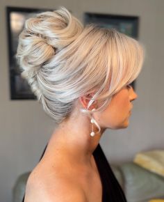 30 Gorgeous Bridesmaid Hairstyles That Will Elevate Your Look Mother Of The Bride Hairstyles, Mother Of The Bride Hair, Bride Hair