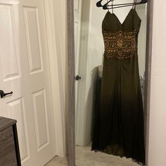 * Size 10 But Fits Anyone Who’s A Us Womans M/6/8/10 * Adjustable This Straps, Side Zipper * Last Two Pictures Show Some Missing Beads. Olive Green Maxi Dress, Green Maxi Dress, Green Maxi, Maxi Dress Green, Beaded Dress, Vintage Silk, Side Zipper, Olive Green, Lotus