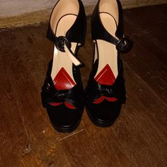 Women Black Gucci Heels. Slightly Worn. Looks New. Bought For $1200. Gucci Shoes Women, Gucci Heels, Gothic Vintage, Witch Aesthetic, Gucci Black, Gucci Shoes, Shoes Heels Boots, Shoes Women Heels, Heeled Boots