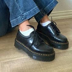 Doc Martens Loafers, Dr Martens Style, Martens Style, Loafers Outfit, Dr Shoes, Aesthetic Shoes, Shoe Inspo, Swag Shoes, Pretty Shoes