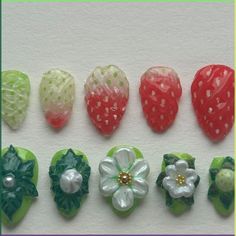 It can be anything, as long as it's holiday-themed! Nail Sets Ideas, Doing Nails, Food Nails, Winter Nail Art, Kawaii Nails, Pink Acrylic Nails, Cute Nail Art