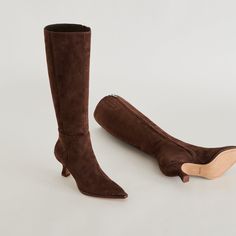 AUGGIE Boots DK Brown Suede | Women's Brown Suede Knee-High Boots Petite Knee High Boots, Suede Brown Boots, Suede Boots Outfit, Brown Knee Boots, Rich Auntie, Cognac Boots, Brown Boots Women, Brown Knee High Boots, Tall Brown Boots