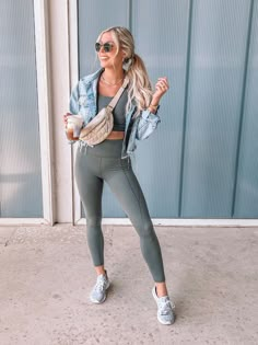 Mode Casual, Athleisure Outfits, Sporty Outfits, Mom Outfits, Looks Style, Outfits Casuales, Cute Casual Outfits, Look Fashion, Everyday Outfits