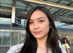 Chie Filomeno, Francine Diaz, Local Port, Filipino Actress, Redmi Note 8, Self Portrait Poses, Princess Sofia, Cute Little Drawings, All Food