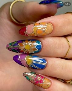 cloisonne nails 😘🔥🏵️ Jewels Nails, Omg Wow, Nail Sunny, Paint Inspo, Hippie Nails, Amazing Nails, Pretty Gel Nails, Gold Chrome, Minimalist Nails