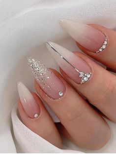 Multicolor  Collar    Color Nails Embellished   Beauty Tools Pink Stiletto Nails, Video Tiktok, Photography Lifestyle, Bridal Nails, Prom Nails, Gold Nails