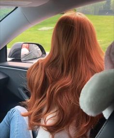 Long Ginger Hair Aesthetic, Long Red Hair Aesthetic, Ginger Hair Girl Aesthetic, Copper Hair Aesthetic, Copper Long Hair, Long Hair Ginger, Ginger Long Hair, Girl With Ginger Hair, Long Copper Hair