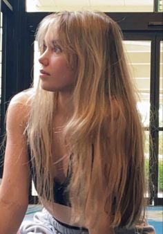 Hair Color Pale Skin, Pale Skin Hair, Hair Color For Pale Skin, Best Hair Color Ideas, Pale Skin Hair Color, Blonde Bangs, 70s Hair, Dirty Blonde Hair