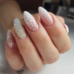 2024 Nails, Winter Nails Acrylic, Classy Acrylic Nails, Snowflake Nails, White Nail