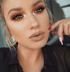 Pinterest:@naomirose16 Machiaj Smokey Eyes, Best Liquid Lipstick, Make Up Diy, Womenswear Shoes, Party Make-up, Mekap Mata, Makeup Hacks, Kiss Makeup