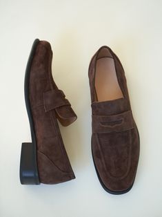 Details Whether you're heading to the office or out on weekend errands, this sleek loafer is ready to keep your feet comfortable for the day. Soft hand-finished leather or suede leather upper Breathable soft fabric suede lining High traction flexible lightweight rubber outsole Heel Height: 1/3 Inch Shipping & Return Free US shipping on orders over $100.Free International shipping on orders over $300. For more details click HERE. Elegant Suede Moc Toe Dress Shoes, Modern Suede Loafers With Leather Sole, Suede Moc Toe Loafers For Work, Suede Tassel Loafers With Almond Toe For Work, Modern Leather Loafers With Suede Lining, Modern Plain Toe Loafers With Suede Lining, Modern Suede Moccasins For Business, Formal Suede Loafers With Brogue Detailing, Formal Fall Moccasins With Suede Lining