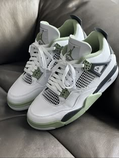 Jordan 4 Retro Seafoam, Best Shoes For Men, Jordan 4 Retro, Best Running Shoes