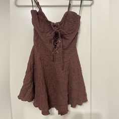 Forever 21 Mini Dress In A Coco Brown Color New With Tags. Tag Says Size Small But The Dress Runs Smaller To Size And Fits More Like An Extra Small. Brown Mini Dress, Cut Dress, Dress Cuts, Forever 21 Dresses, 21 Dresses, Brown Color, Dream Closet, Coco, The Dress