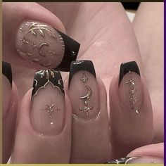 beach and ocean-inspired nail art designs! 🌊🏖️💅 #BeachNails #OceanNails #SummerNails #SpringNails Vintage Nail Art, Kutek Disney, Fall Nail Art Designs, Vintage Nails, Goth Nails, Fall Nail Art, Fall Nail