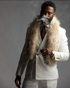 Hollywood Glamour Men Outfit, White Fur Outfit, Leopard Print Coat Outfit, Raheem Devaughn, Black Mens Fashion Suits, Glamour Bedroom, Men Portraits, Prom Men, Medusa Costume