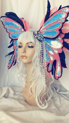 Butterfly Hat Craft, Carnaval Headpiece, Butterfly Headdress, Headdress Art, Carnival Headdress, Butterfly Headpiece, Butterfly Hat, Pola Topi, Dance Props