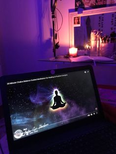 Spiritual Healing Aesthetic, Buddhism Aesthetic, Spiritual Prayers, Energy Healing Spirituality, Energy Art, Foto Ideas Instagram, Dream Lifestyle, Night Routine, Lucky Girl