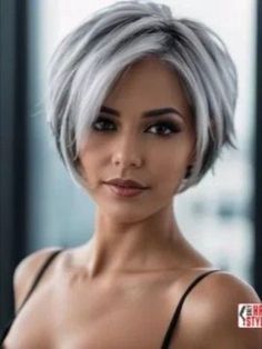 Kris Kardashian Hair, Blonde Bobs With Fringe, Contrasting Hair Color, Grey Hair Color Short, Silver Grey Bob Hairstyles, Black And Grey Hair Short, Gray Hair Bob, Pixie Bob Haircut Short, 2024 Short Hair Trends For Women