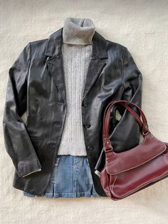 TT: intermissi.n #clothes #aesthetic #aestheticoutfit #aestheticstyle #style #styleideas #aesthetic #clothesidea #clothing Downtown Outfits, Autumn Fits, Downtown Girl, Girl Things, Fall Fits, Closet Ideas, Winter Fits, Mode Vintage, 2000s Fashion